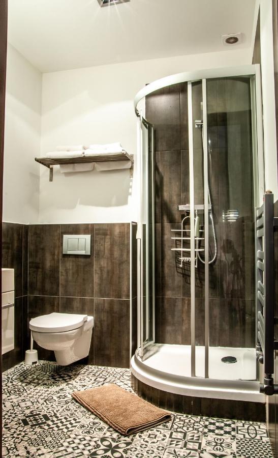 Home & Travel Lodz  Ngoại thất bức ảnh